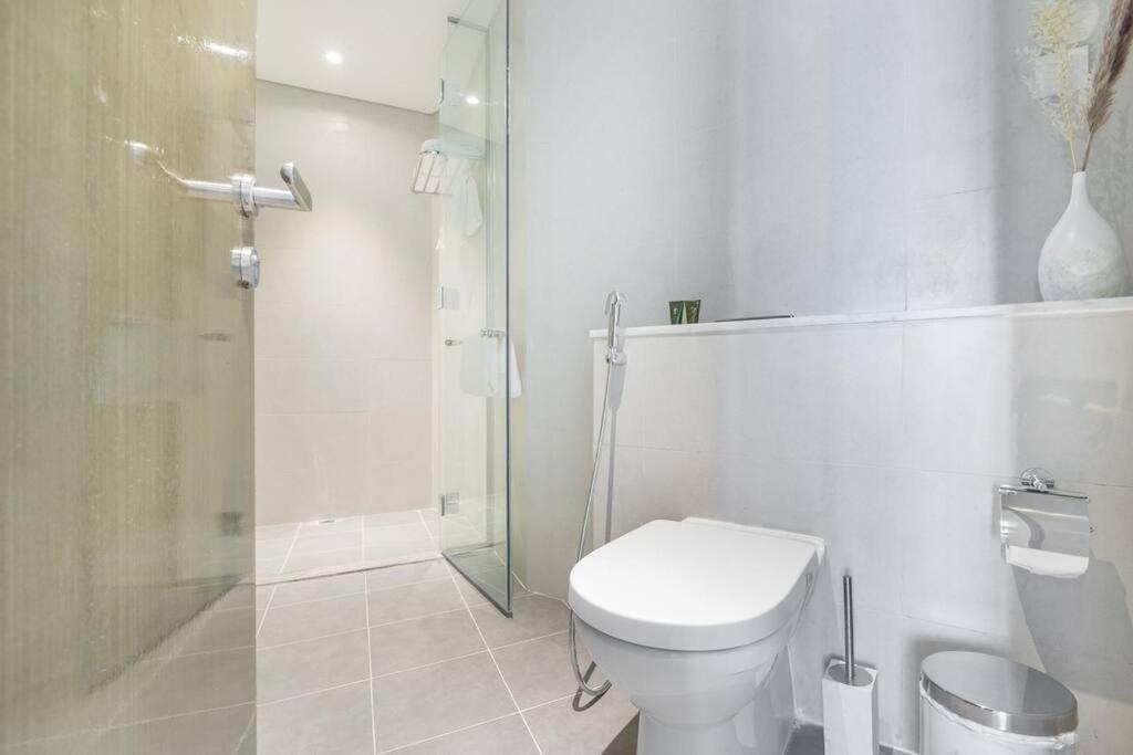 Appartement At The Burj View - Special Offer Dubai